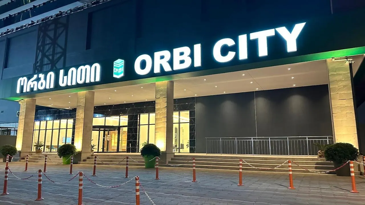 Orbi City D1 باتومي شقة
